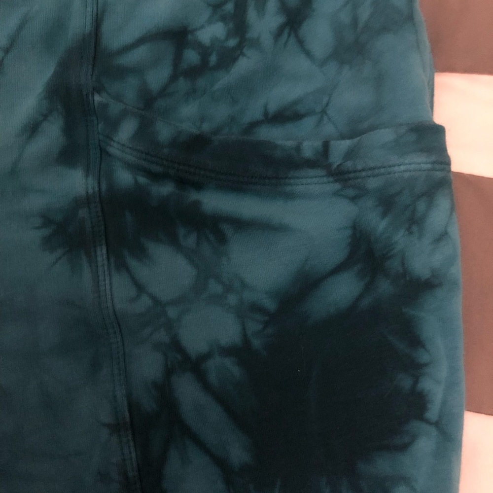 Joggers - Picture 5 of 10